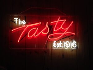 The Tasty’s neon sign was a late-night beacon for the hungry in Harvard Square, as the diner was open 24 hours a day.