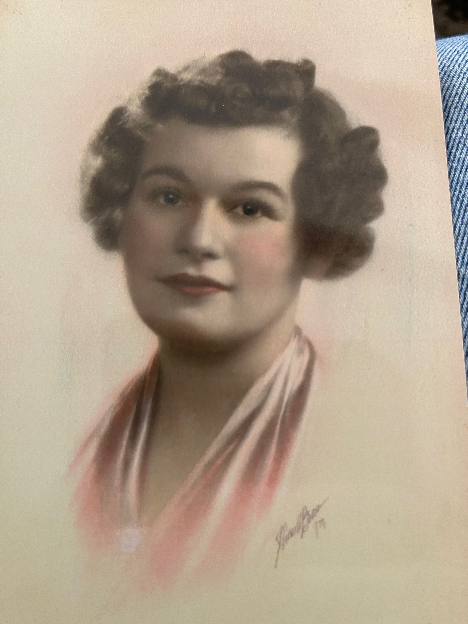Olive (Lutz) Borgatti was a member of the Shrewsbury High School class of 1938 and went on to attend Worcester State College.