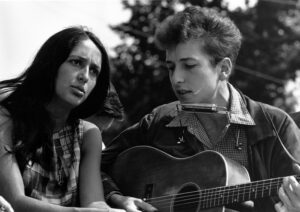 1960s folk legends Joan Baez and Bob Dylan played at Club Passim in Cambridge early in their careers.Photo/Wikimedia Commons/Rowland Scherman 